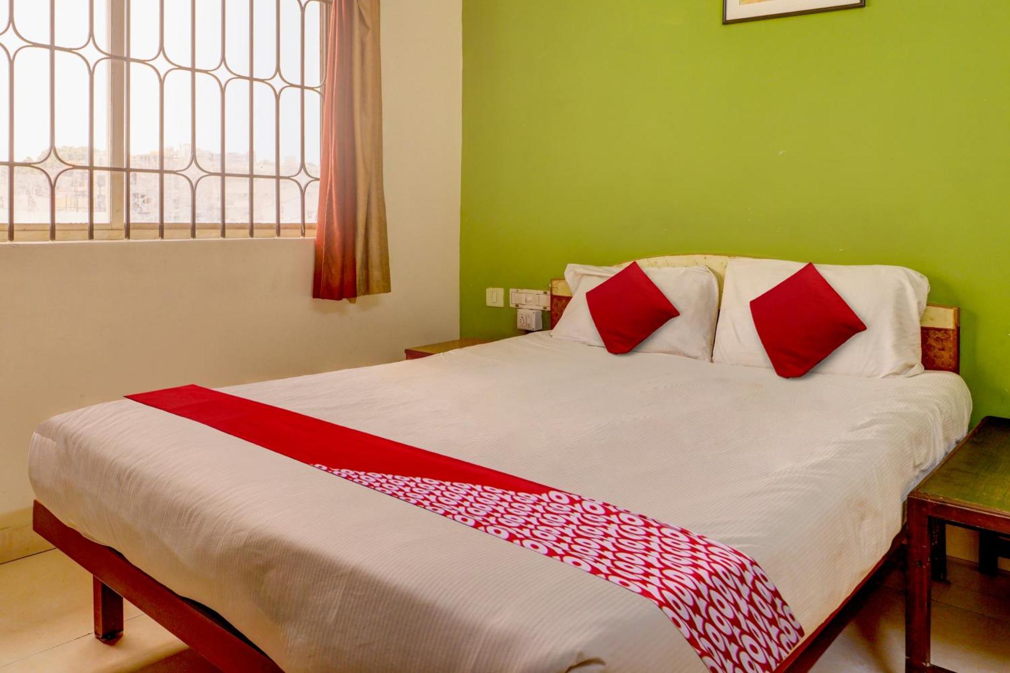 Oyo Flagship Raj Residency Hotel Bangalore Ngoại thất bức ảnh